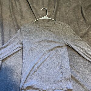 Light gray long sleeve shirt